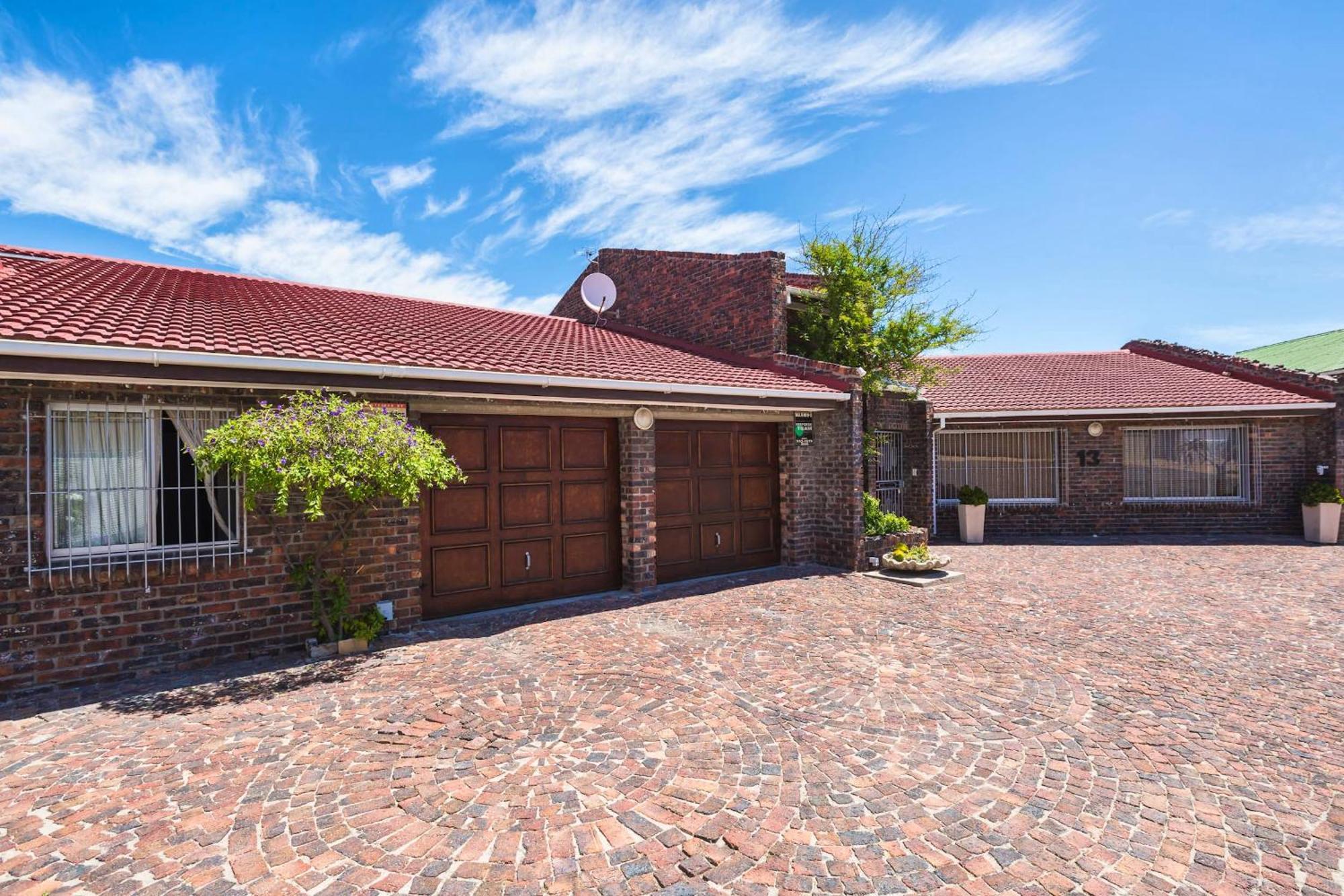 14 Penguin Place, Melkbosstrand Phòng bức ảnh